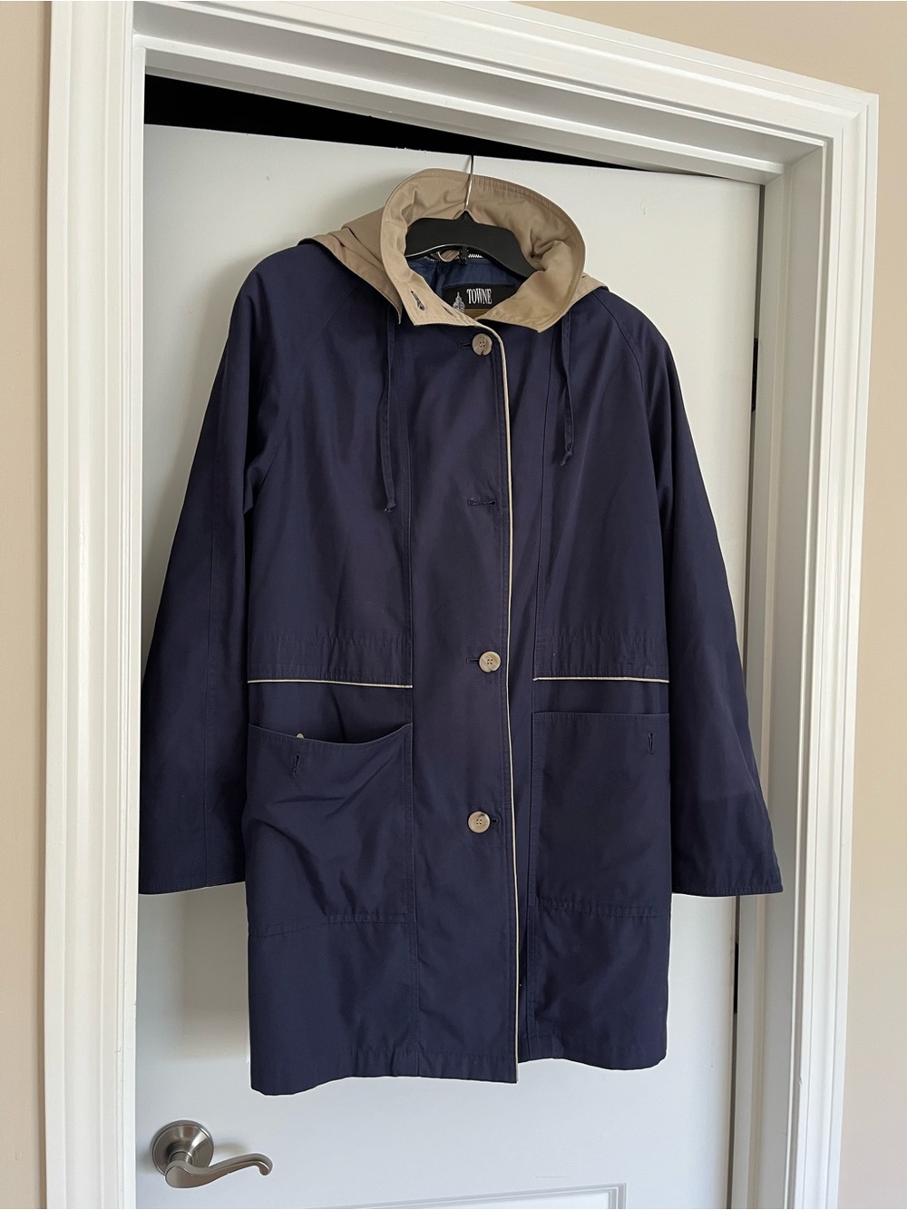 VTG London Fog Towne Hooded Raincoat Tan and Navy Blue